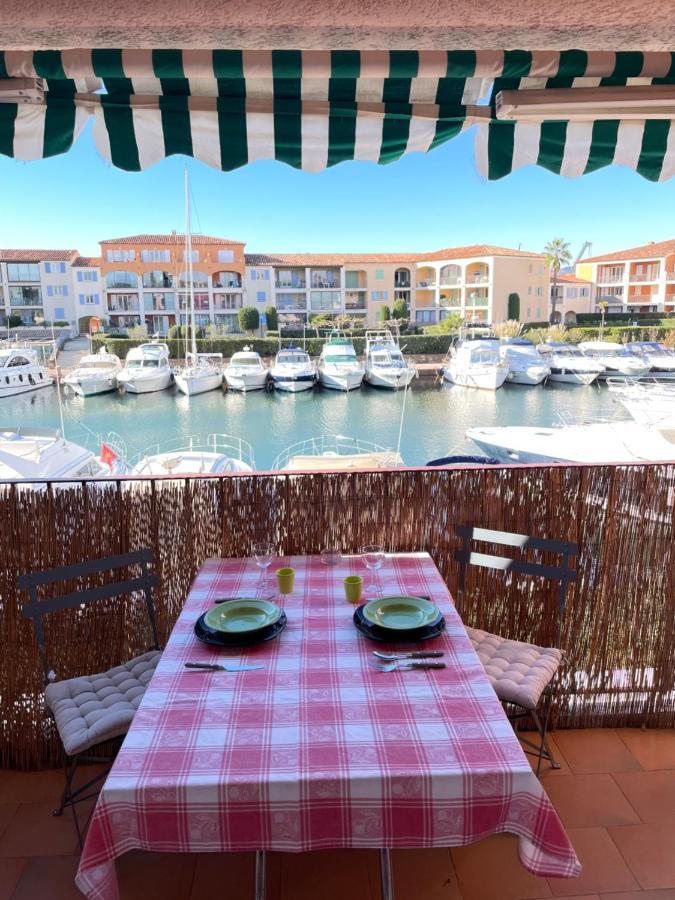 Port Cogolin Vue Bateau Apartamento Exterior foto